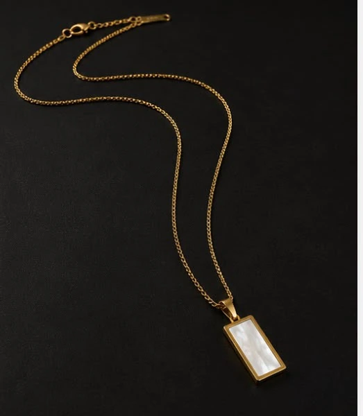 Veloro Aura Pendant Necklace